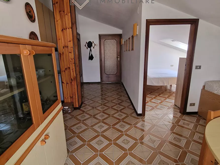 Immagine 10 di Mansarda in vendita  a Ameglia