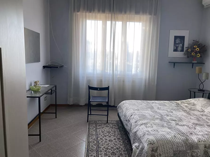Immagine 8 di Casa indipendente in vendita  a Sarzana
