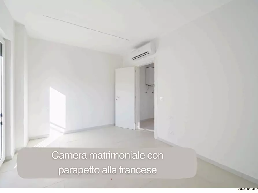 Immagine 6 di Bilocale in vendita  a Sarzana