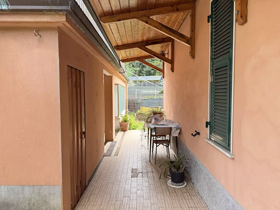 Immagine 22 di Casa indipendente in vendita  a Sarzana