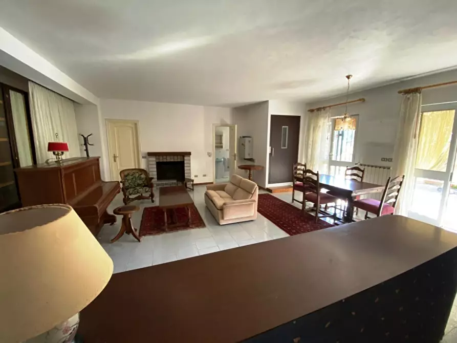 Immagine 21 di Casa indipendente in vendita  a Sarzana