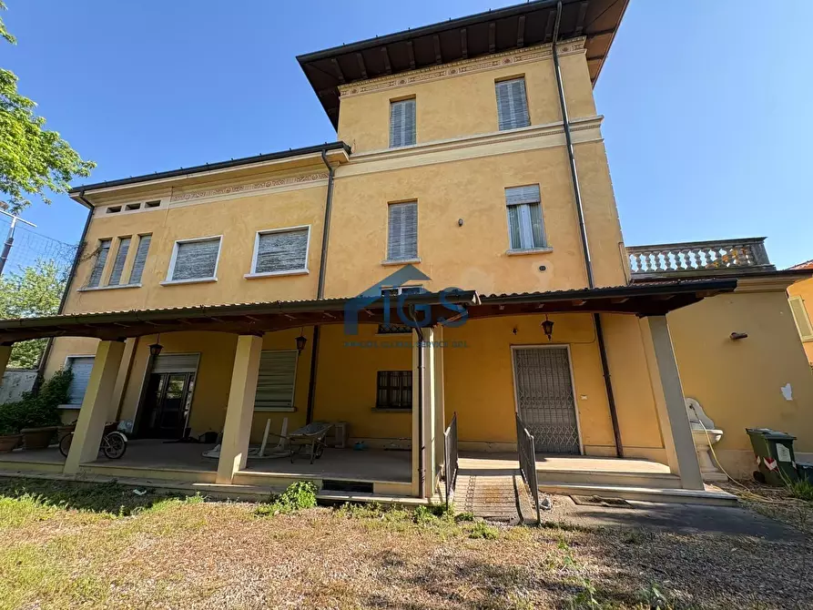 Immagine 3 di Villa in vendita  in Via Minzoni Don 5 a Rovato