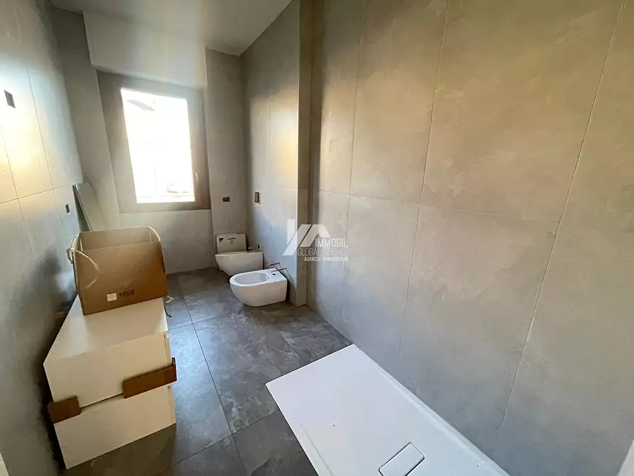 Immagine 13 di Trilocale in vendita  a Rovato