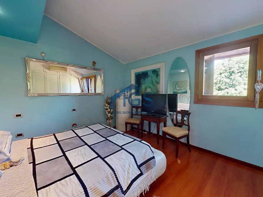 Immagine 36 di Villa in vendita  in Via Puglia 1 a Leno