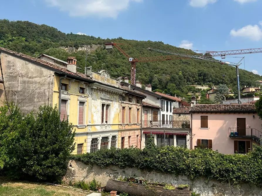 Immagine 1 di Rustico / casale in vendita  in Via Montedenno 24 a Brescia