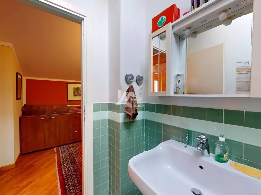 Immagine 11 di Trilocale in vendita  in Via Lattanzio Gambara 75 a Brescia