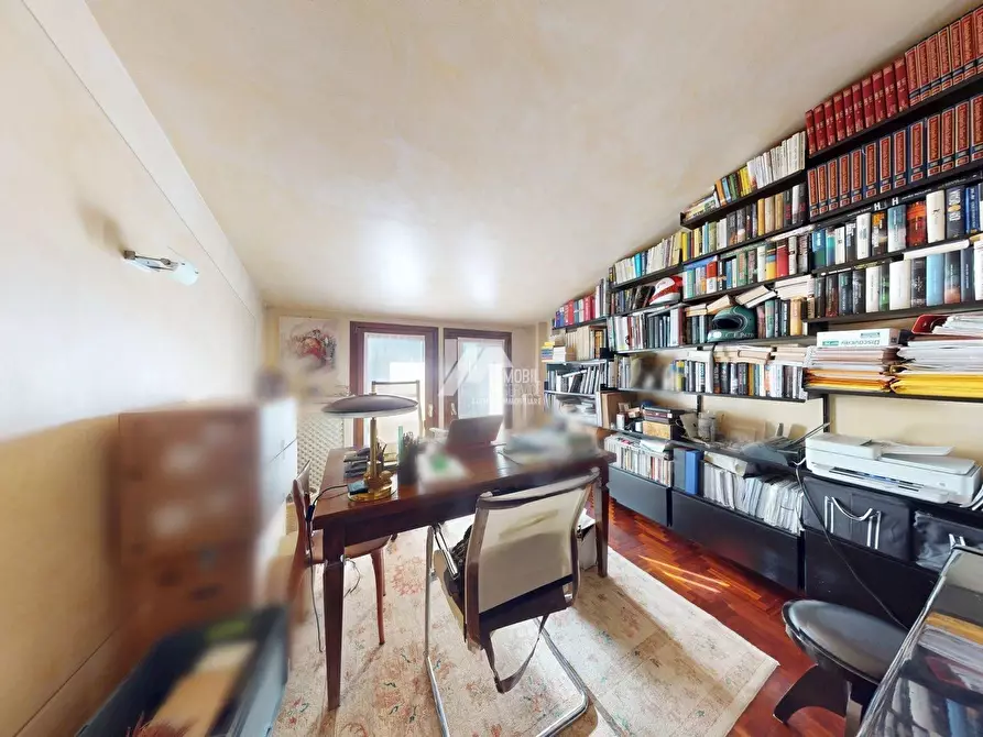 Immagine 13 di Pentalocale in vendita  in Via Ronchi San Francesco da Paola 25 a Brescia