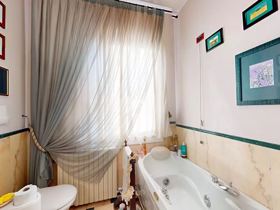 Immagine 14 di Villa in vendita  in Via Vittorio Veneto 8 a Rezzato