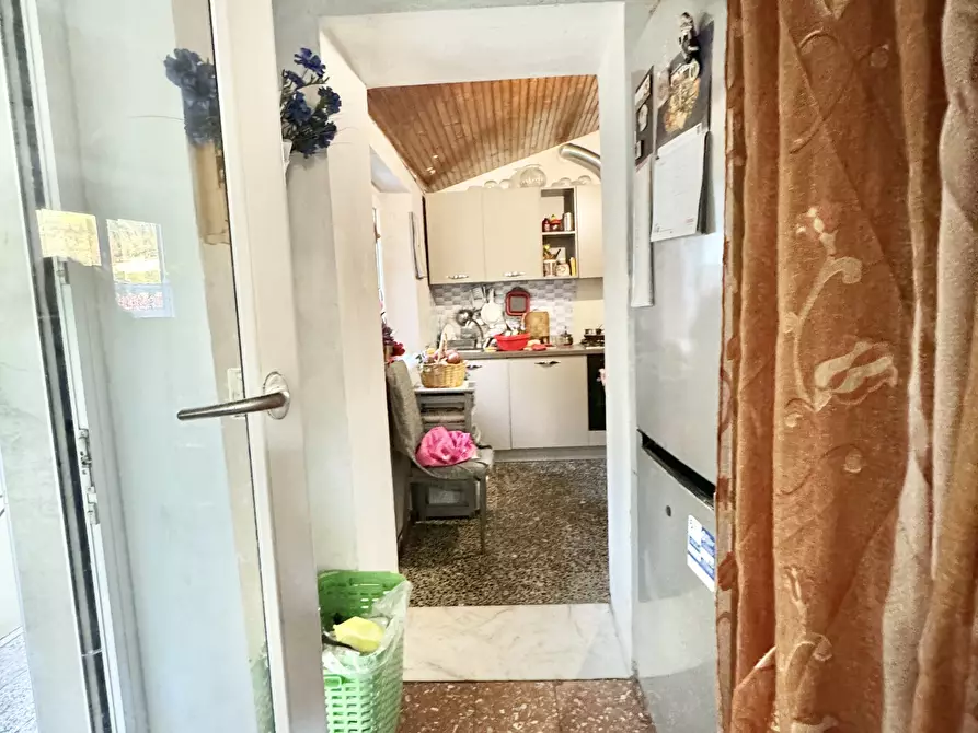 Immagine 13 di Quadrilocale in vendita  a Seravezza