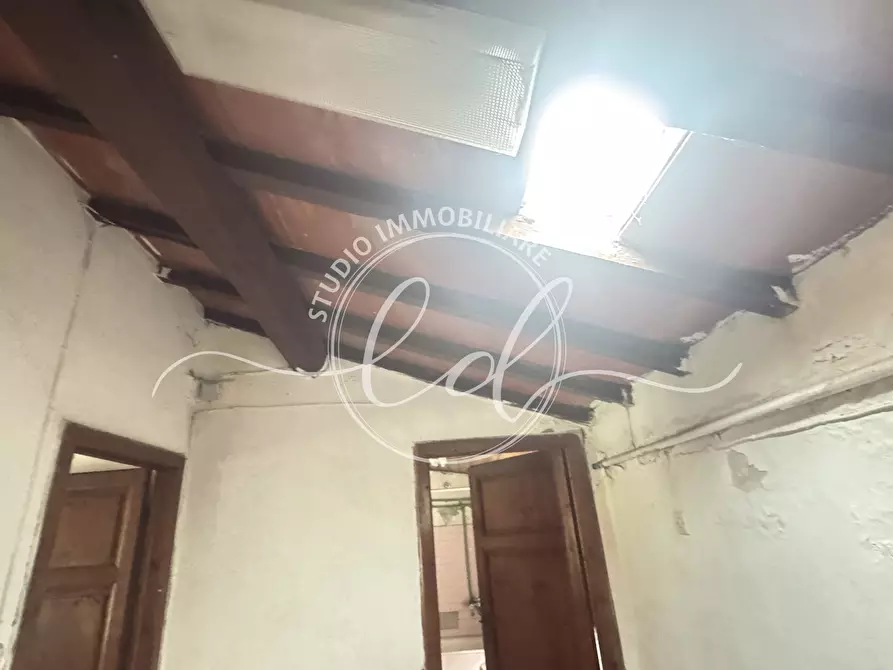 Immagine 42 di Porzione di casa in vendita  a Stazzema