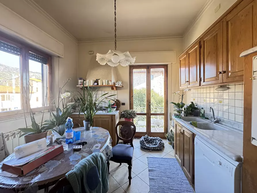 Immagine 28 di Quadrilocale in vendita  a Pietrasanta