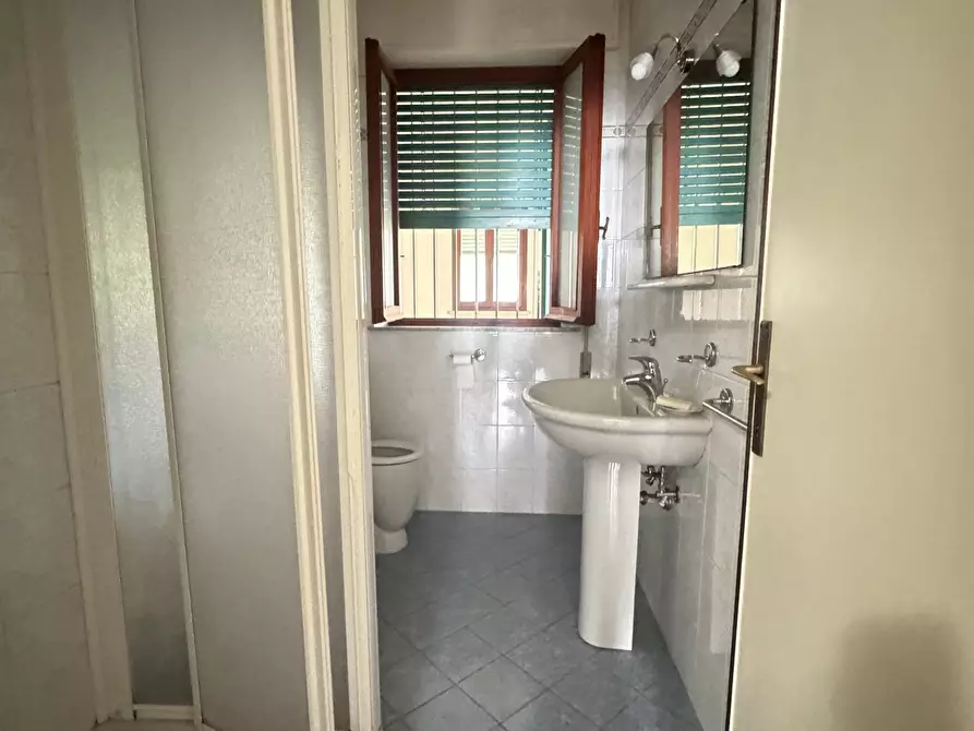 Immagine 31 di Casa indipendente in vendita  a Pietrasanta