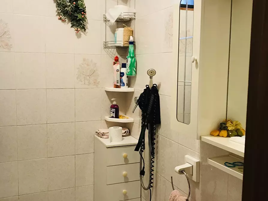 Immagine 12 di Casa indipendente in vendita  a Pietrasanta