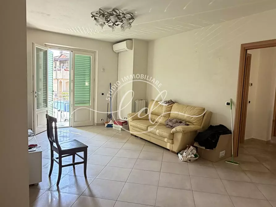 Immagine 37 di Quadrilocale in vendita  a Camaiore