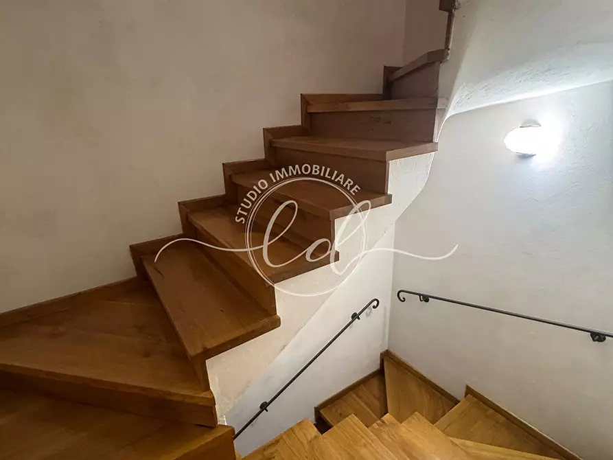 Immagine 24 di Porzione di casa in affitto  a Seravezza