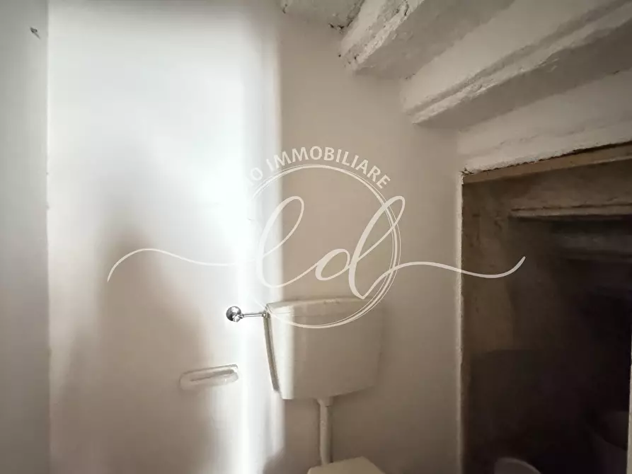 Immagine 10 di Porzione di casa in vendita  a Stazzema