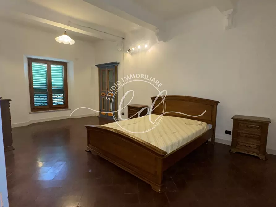 Immagine 30 di Quadrilocale in affitto  a Pietrasanta