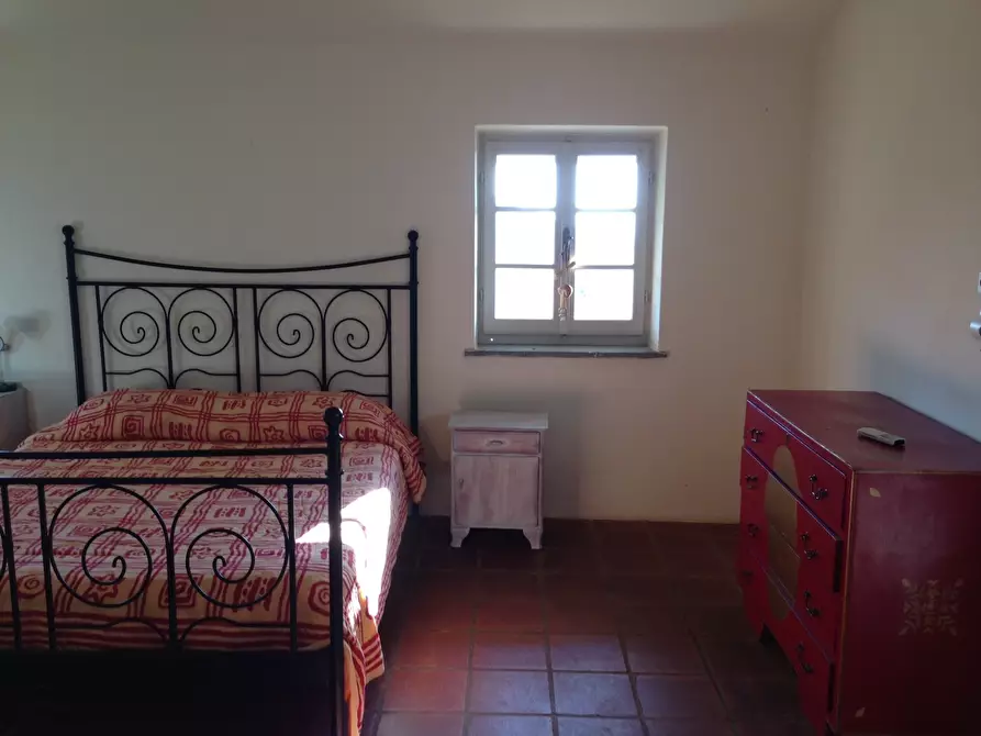 Immagine 9 di Rustico / casale in vendita  a Pietrasanta