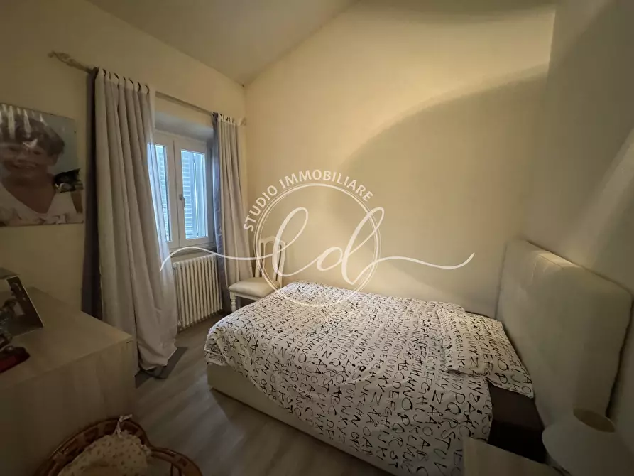 Immagine 63 di Terratetto in vendita  a Seravezza