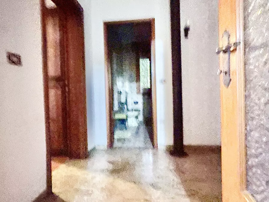 Immagine 24 di Casa indipendente in vendita  a Seravezza