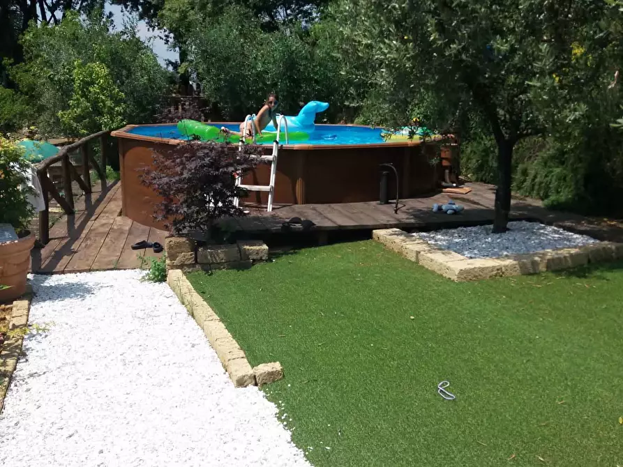 Immagine 27 di Porzione di casa in vendita  a Pietrasanta