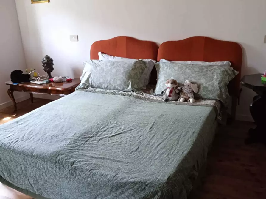 Immagine 65 di Porzione di casa in vendita  a Seravezza