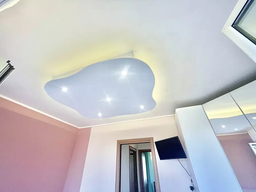 Immagine 23 di Quadrilocale in vendita  a Viareggio