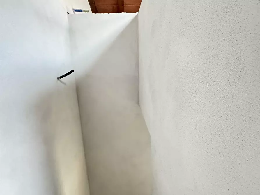 Immagine 49 di Porzione di casa in vendita  a Seravezza