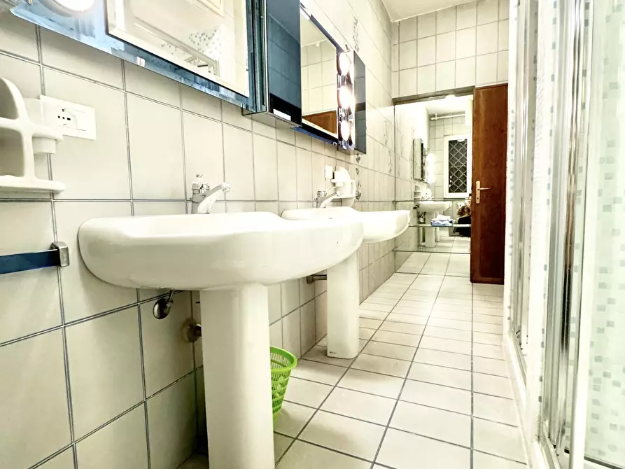 Immagine 60 di Porzione di casa in vendita  a Forte Dei Marmi