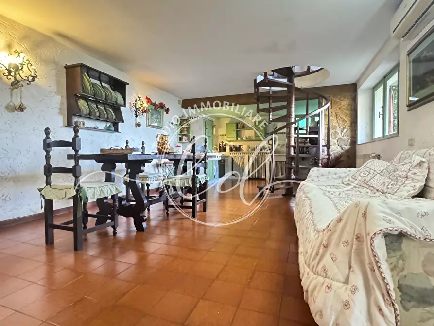 Immagine 89 di Casa indipendente in vendita  a Massarosa