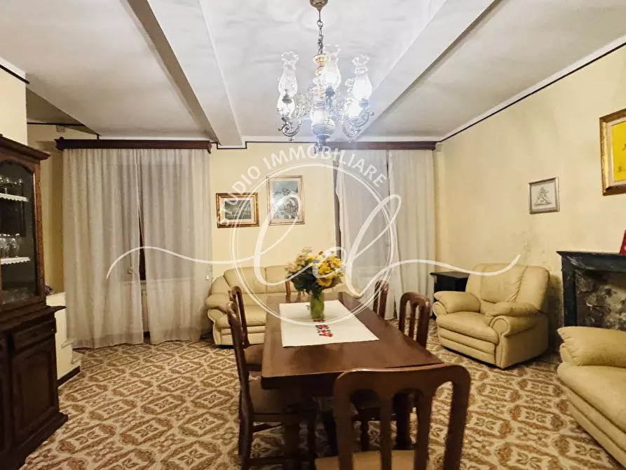 Immagine 10 di Terratetto in vendita  a Seravezza