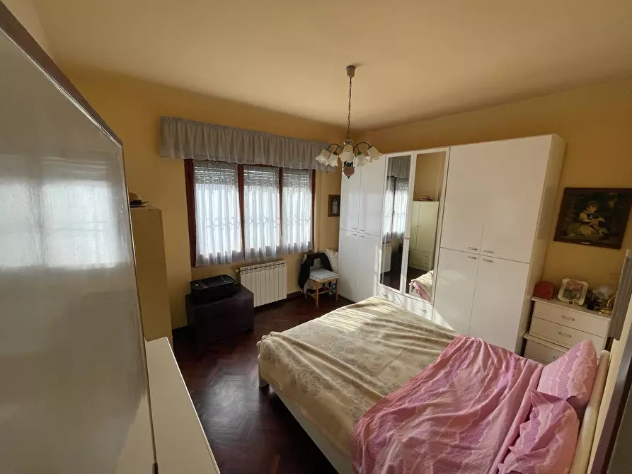 Immagine 43 di Casa indipendente in vendita  a Pietrasanta