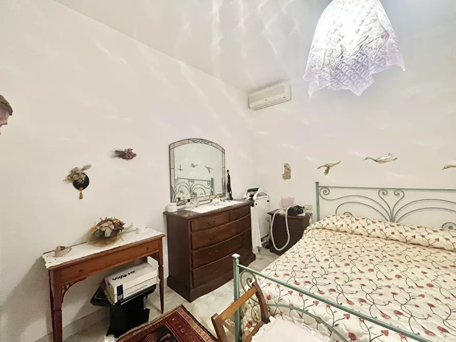 Immagine 27 di Quadrilocale in vendita  a Camaiore