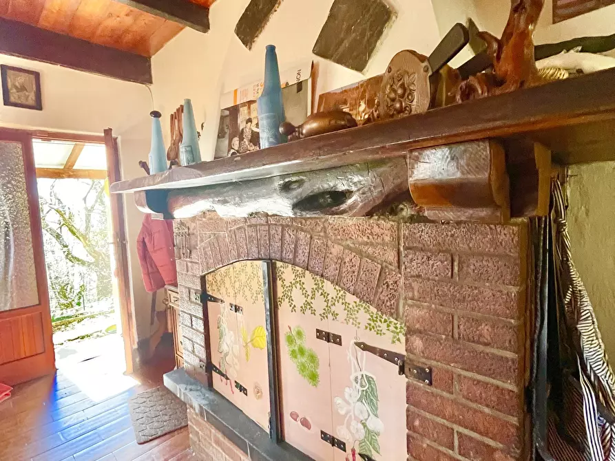 Immagine 18 di Casa bifamiliare in vendita  a Stazzema