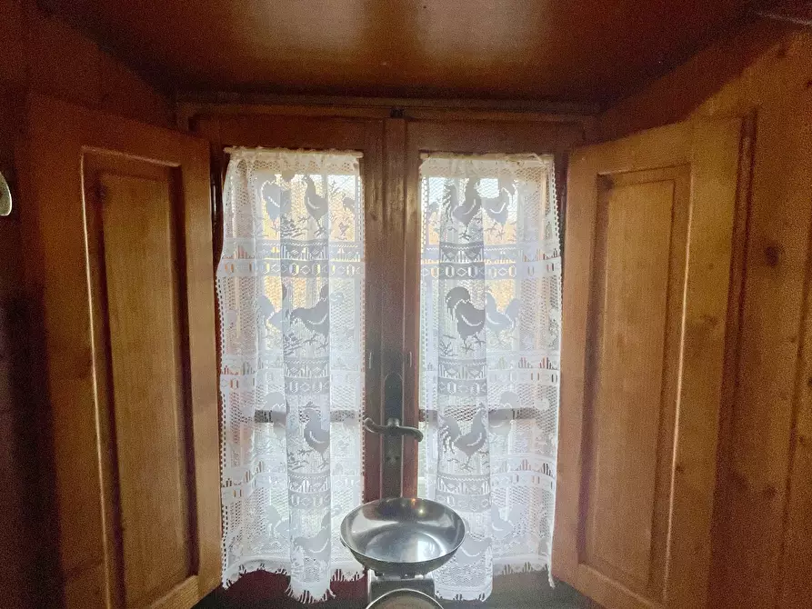 Immagine 7 di Porzione di casa in vendita  a Massarosa