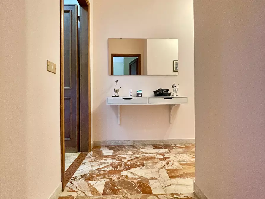 Immagine 55 di Villa in vendita  a Pietrasanta