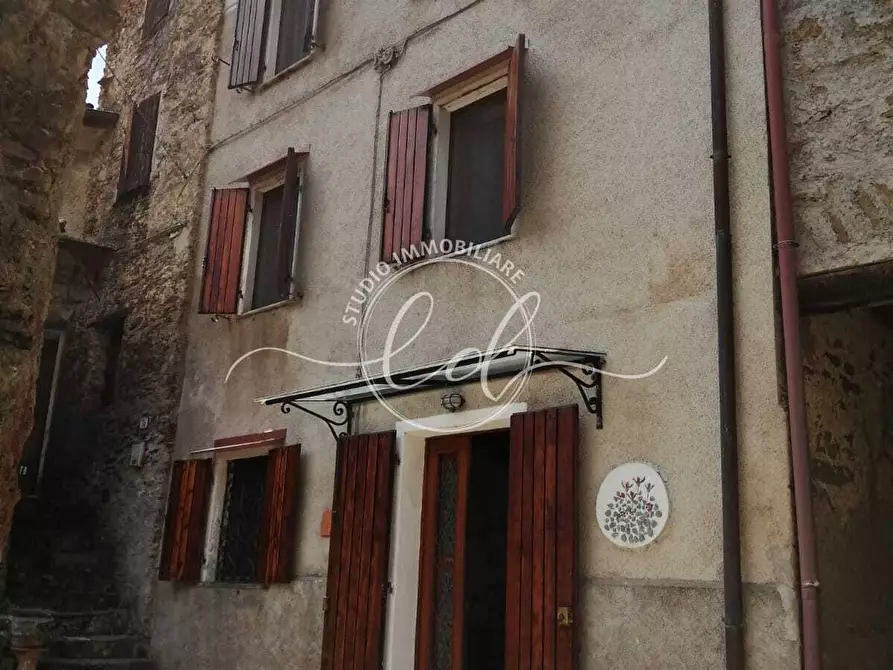 Immagine 21 di Terratetto in vendita  a Stazzema