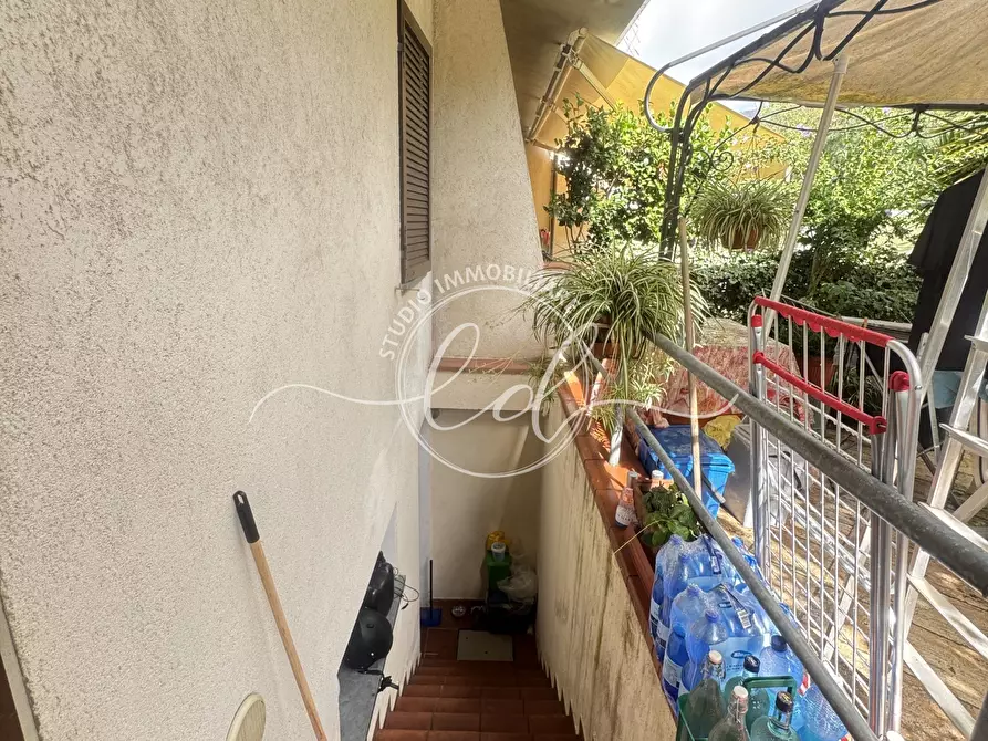 Immagine 43 di Villetta a schiera in vendita  a Seravezza