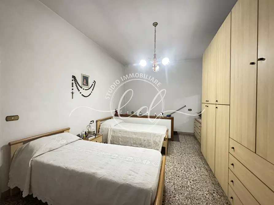 Immagine 32 di Porzione di casa in vendita  a Pietrasanta