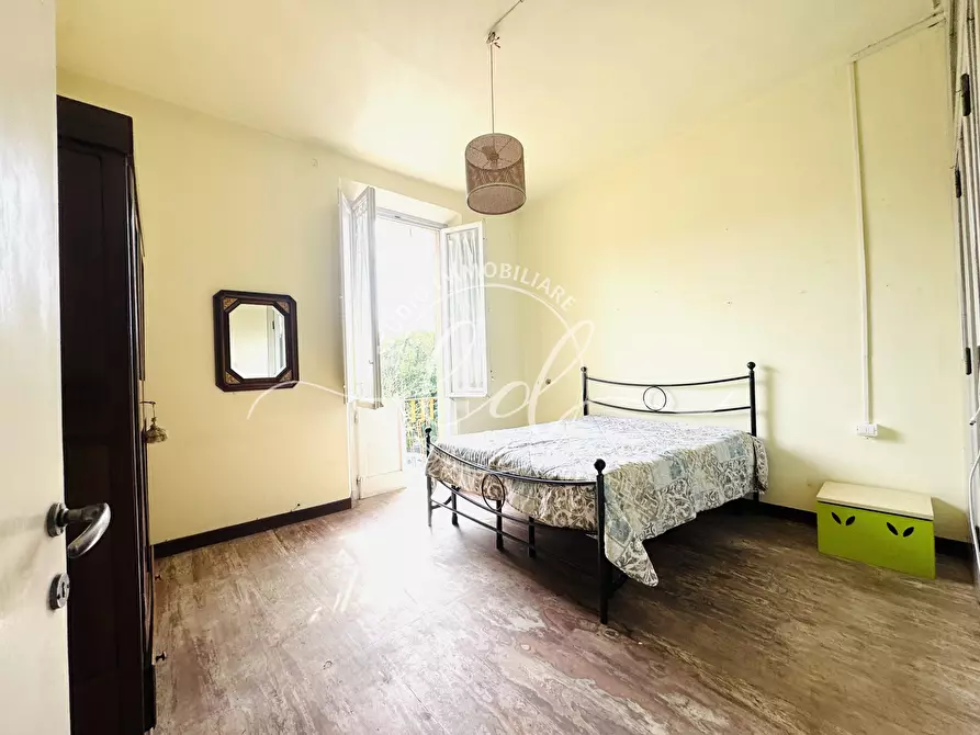 Immagine 47 di Pentalocale in vendita  a Lucca