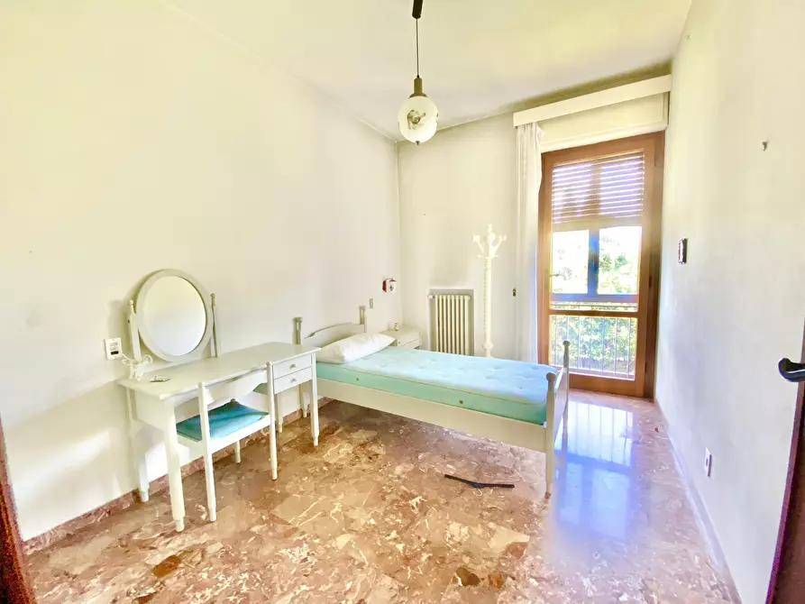Immagine 51 di Casa indipendente in vendita  a Seravezza