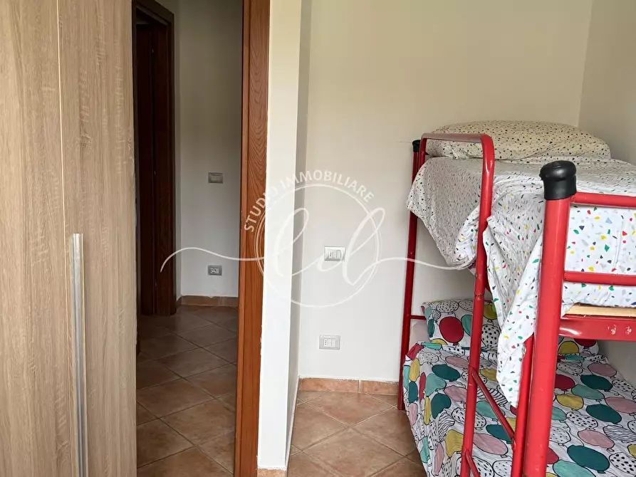 Immagine 17 di Porzione di casa in vendita  a Pietrasanta