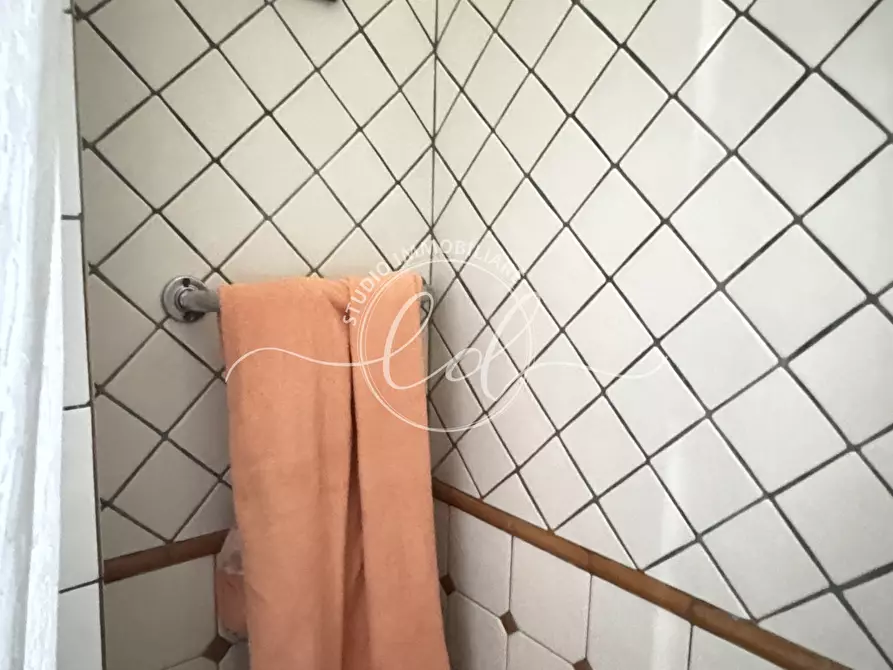 Immagine 59 di Casa indipendente in vendita  a Massarosa