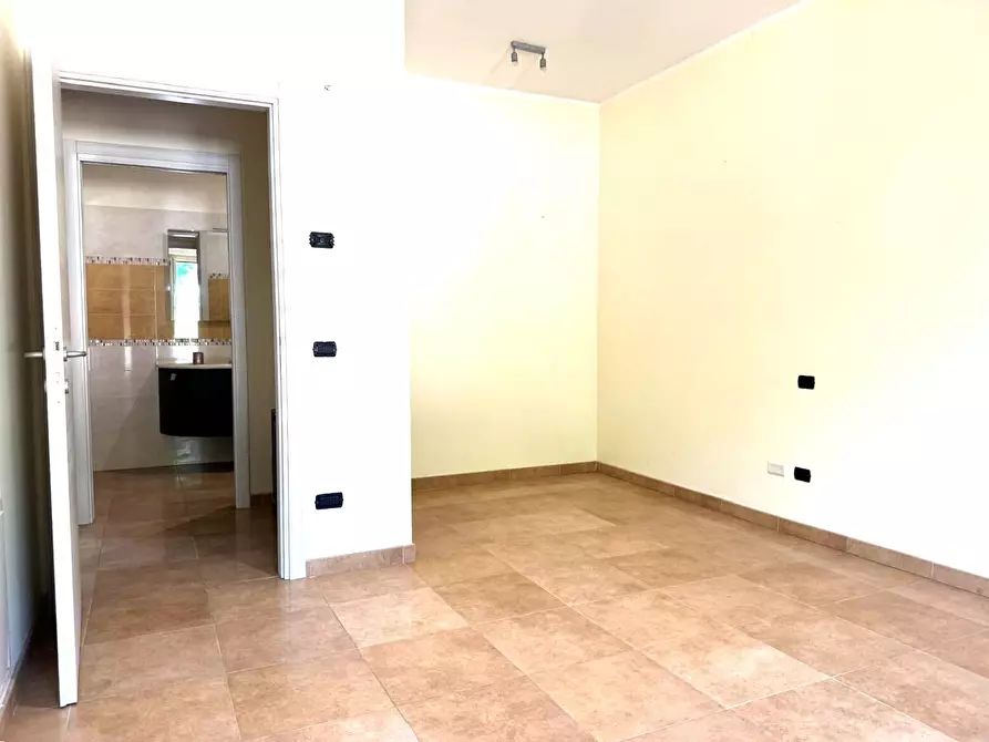Immagine 7 di Ufficio in vendita  in Via Pescara a Veroli