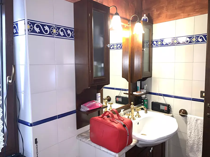 Immagine 29 di Appartamento in vendita  in Via Porta Romana a Paliano