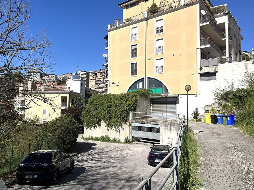 Immagine 1 di Garage in vendita  in Via della Peschiera a Anagni