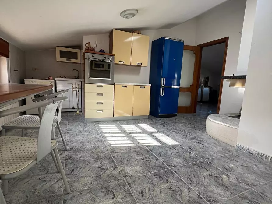 Immagine 5 di Quadrilocale in vendita  in VIA GIORGIO AMENDOLA 24 a Manoppello