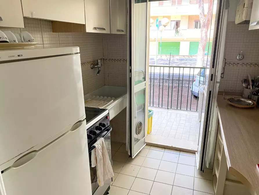 Immagine 4 di Bilocale in vendita  in Via Carlo Pisacane 100 a Pescara