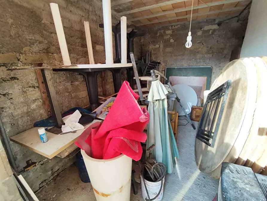 Immagine 54 di Villa in vendita  in VIA GIOTTO 2 a Guidonia Montecelio