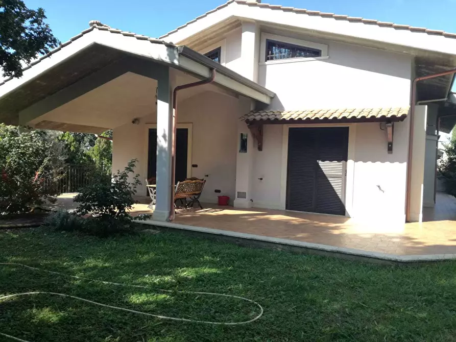 Immagine 1 di Villa in vendita  in Via Giuseppe Verdi 41 a Marcellina